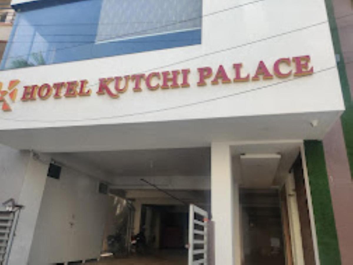 Hotel Kutchi Palace, Dwarka Extérieur photo
